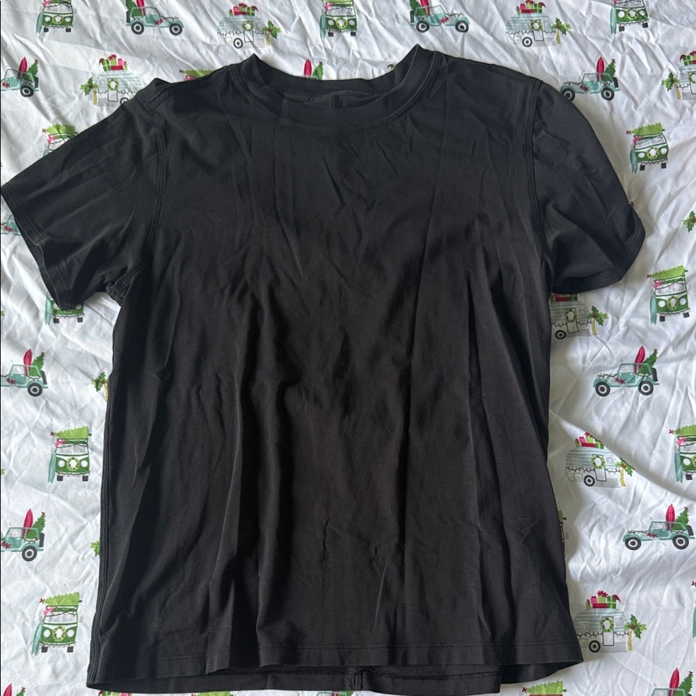 Lululemon Women’s Classic Black T-Shirt